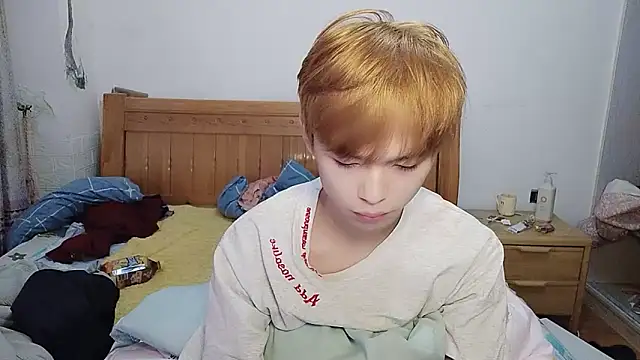 Snapshot of w5206t chatting on December 2025 12:48:02 AM w5206t online show from December 2025 12:48:02 AM