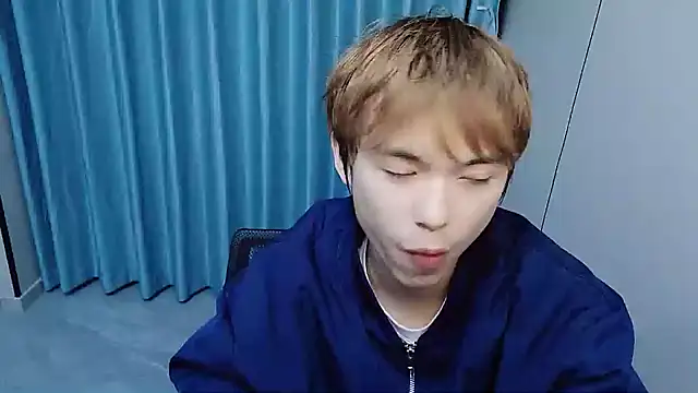 Snapshot of w5206t chatting on April 2026 07:01:02 PM w5206t online show from April 2026 07:01:02 PM