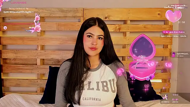 Emma  clark  online show from September 2025 12:28:02 PM