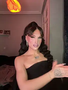 Snapshot of lacattiva chatting on September 2025 07:58:01 PM lacattiva online show from September 2025 07:58:01 PM