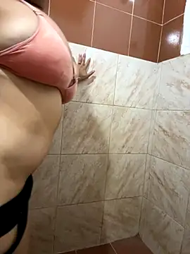 Snapshot of Tugatitacal chatting on December 2025 11:13:01 PM Tugatitacal online show from December 2025 11:13:01 PM