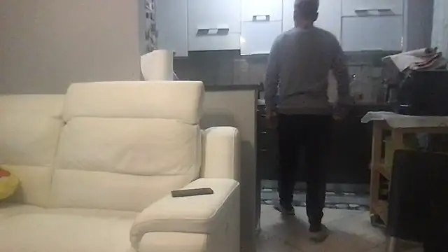 Snapshot of Axl_hot chatting on October 2025 08:05:01 PM Axl hot online show from October 2025 08:05:01 PM