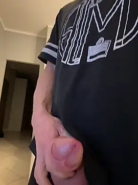 Snapshot of Axl_hot chatting on February 2026 12:47:02 AM Axl hot online show from February 2026 12:47:02 AM