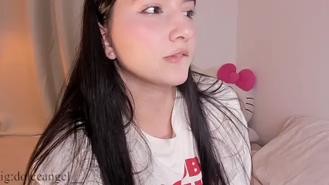 Snapshot of dulceangel__ chatting on June 2026 03:28:01 AM dulceangel online show from June 2026 03:28:01 AM