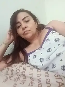 tany90 online show from May 2026 02:25:01 PM