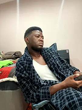 Snapshot of Dynamite_cums_in_size_2 chatting on November 2025 07:19:01 AM Dynamite cums in size 2 online show from November 2025 07:19:01 AM