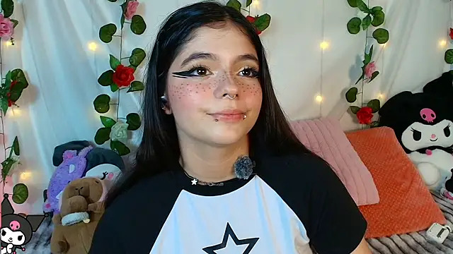 cutee andrea online show from May 2026 03:22:02 AM