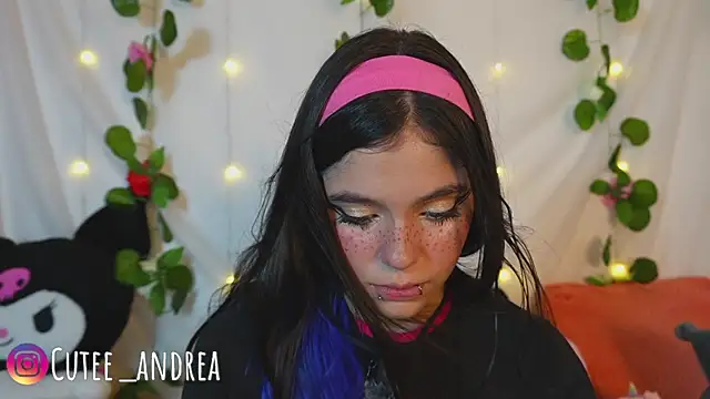 cutee andrea online show from May 2026 03:48:01 AM