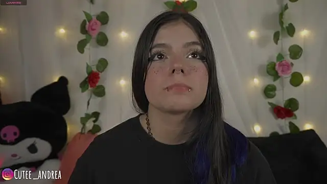 cutee andrea online show from July 2026 02:06:02 AM