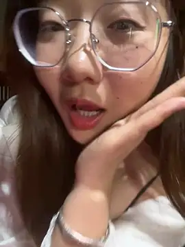 sisi-maiden online show from May 2026 01:06:02 PM