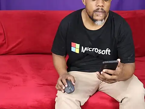 Snapshot of VeinalEyedrop chatting on April 2026 05:19:02 AM VeinalEyedrop online show from April 2026 05:19:02 AM