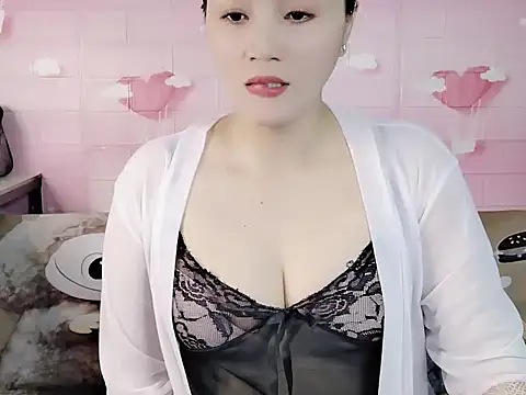 Snapshot of Miu_9117 chatting on September 2025 12:21:01 AM Miu 9117 online show from September 2025 12:21:01 AM