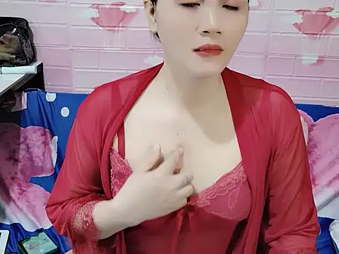 Snapshot of Miu_9117 chatting on October 2025 04:24:02 PM Miu 9117 online show from October 2025 04:24:02 PM