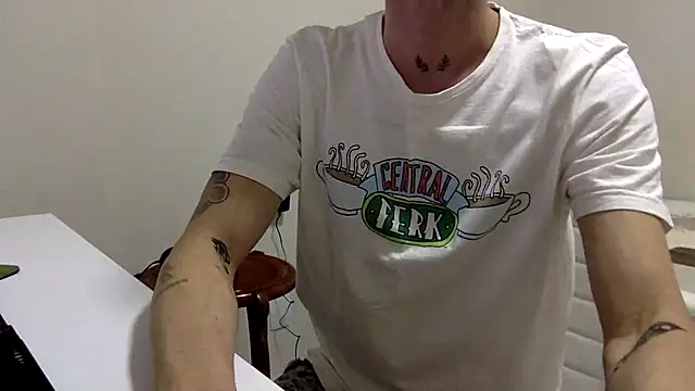 Snapshot of Fubinha chatting on July 2026 01:12:02 AM Fubinha online show from July 2026 01:12:02 AM