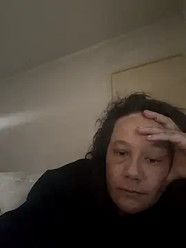 Snapshot of zeousseelphie chatting on September 2025 12:54:01 PM zeousseelphie online show from September 2025 12:54:01 PM