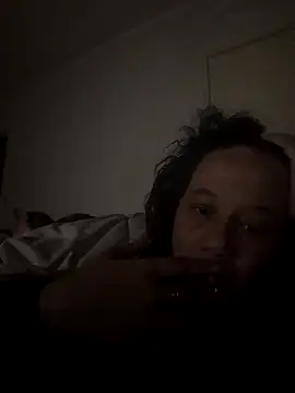 Snapshot of zeousseelphie chatting on September 2025 05:02:02 AM zeousseelphie online show from September 2025 05:02:02 AM