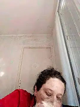 Snapshot of zeousseelphie chatting on October 2025 09:53:01 AM zeousseelphie online show from October 2025 09:53:01 AM