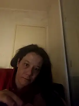 Snapshot of zeousseelphie chatting on April 2026 02:27:02 AM zeousseelphie online show from April 2026 02:27:02 AM