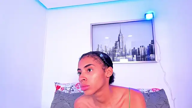 Snapshot of sarah_ashbourne chatting on September 2025 11:55:01 AM sarah ashbourne online show from September 2025 11:55:01 AM