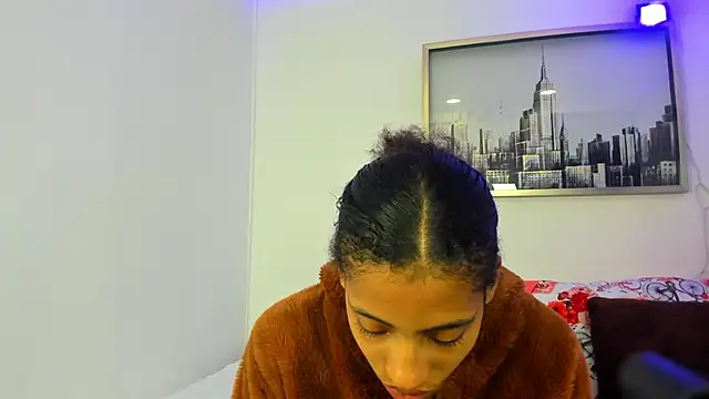 Snapshot of sarah_ashbourne chatting on October 2025 12:04:02 PM sarah ashbourne online show from October 2025 12:04:02 PM