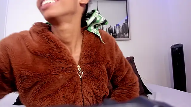 Snapshot of sarah_ashbourne chatting on November 2025 12:16:02 PM sarah ashbourne online show from November 2025 12:16:02 PM