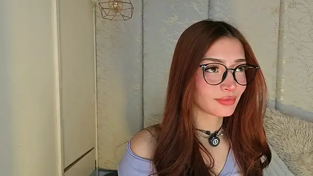 maddy1y  online show from May 2026 01:06:01 PM