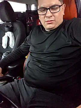 Snapshot of lucho8690 chatting on September 2025 09:40:02 PM lucho8690 online show from September 2025 09:40:02 PM