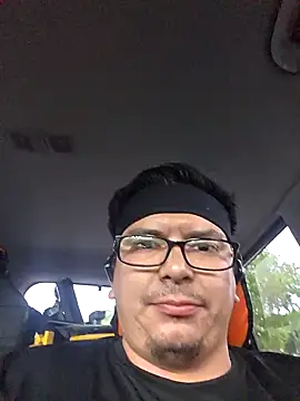 Snapshot of lucho8690 chatting on November 2025 10:20:02 PM lucho8690 online show from November 2025 10:20:02 PM