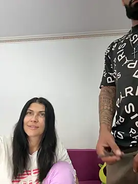 MiaKiittyy online show from September 2025 02:41:02 PM