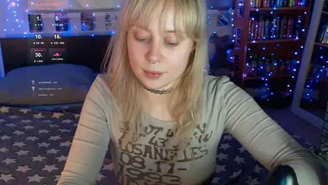 s1lvercherub online show from May 2026 07:34:02 PM