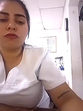 Snapshot of yesi-nursehot chatting on September 2025 02:44:02 AM yesi-nursehot online show from September 2025 02:44:02 AM