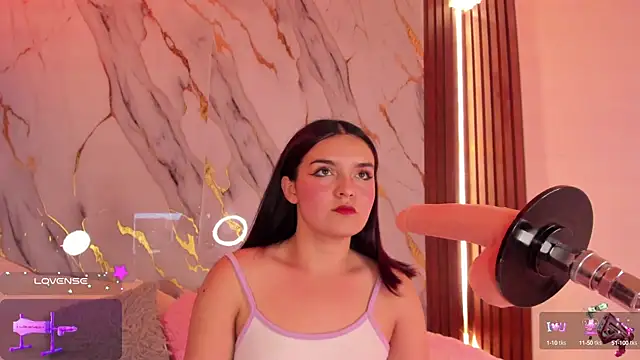 alicecute77 online show from September 2025 02:22:02 AM