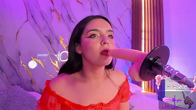 alicecute77 online show from October 2025 02:23:02 AM