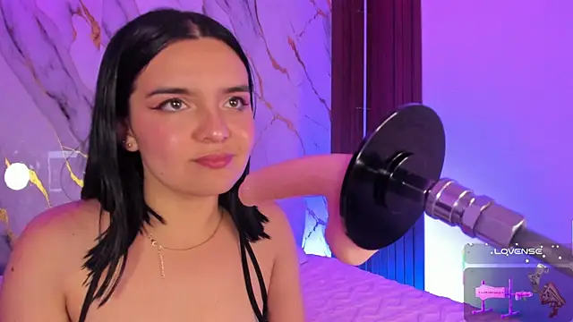 alicecute77 online show from January 2026 02:27:02 AM