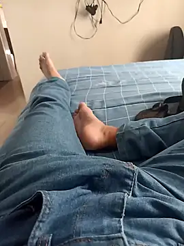 comobucetinhas online show from September 2025 06:40:01 PM