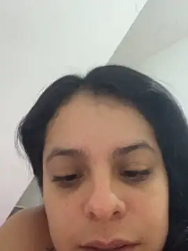 Snapshot of Moon-Lice chatting on March 2026 12:48:02 AM Moon-Lice online show from March 2026 12:48:02 AM