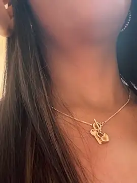 Aleja ruizz online show from February 2026 07:12:01 AM