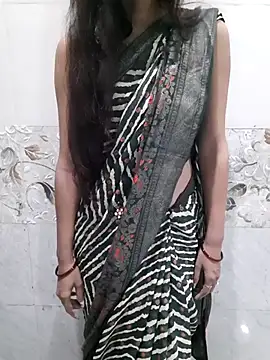 Aarti-kumri online show from February 2026 05:47:02 PM