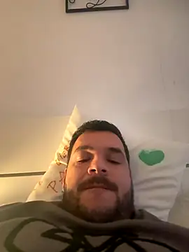 Snapshot of elvergon2023 chatting on October 2025 08:42:02 AM elvergon2023 online show from October 2025 08:42:02 AM