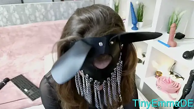 TinyEmmaDE online show from March 2026 09:59:02 AM