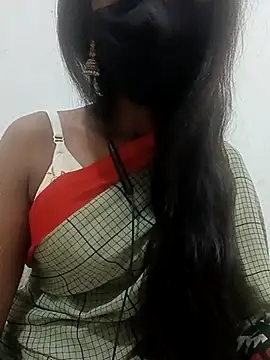 Snapshot of kavya-telugu84 chatting on November 2025 05:56:02 PM kavya-telugu84 online show from November 2025 05:56:02 PM