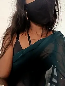 Snapshot of kavya-telugu84 chatting on November 2025 06:35:01 AM kavya-telugu84 online show from November 2025 06:35:01 AM