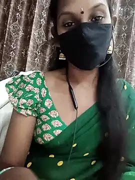 Snapshot of kavya-telugu84 chatting on November 2025 05:56:01 PM kavya-telugu84 online show from November 2025 05:56:01 PM