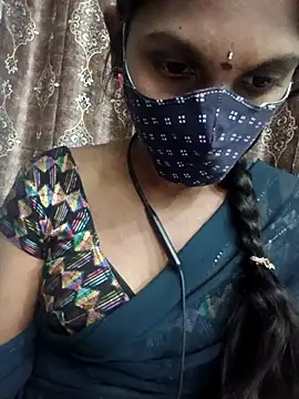 Snapshot of kavya-telugu84 chatting on January 2026 05:04:02 PM kavya-telugu84 online show from January 2026 05:04:02 PM