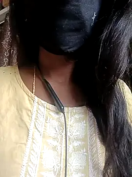 Snapshot of kavya-telugu84 chatting on April 2026 02:44:02 AM kavya-telugu84 online show from April 2026 02:44:02 AM