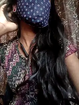 Snapshot of kavya-telugu84 chatting on April 2026 03:00:01 AM kavya-telugu84 online show from April 2026 03:00:01 AM