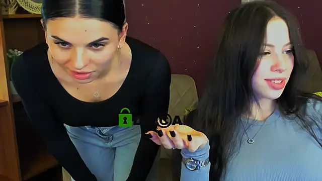 Snapshot of amanda-miki chatting on November 2025 03:29:02 PM amanda-miki online show from November 2025 03:29:02 PM