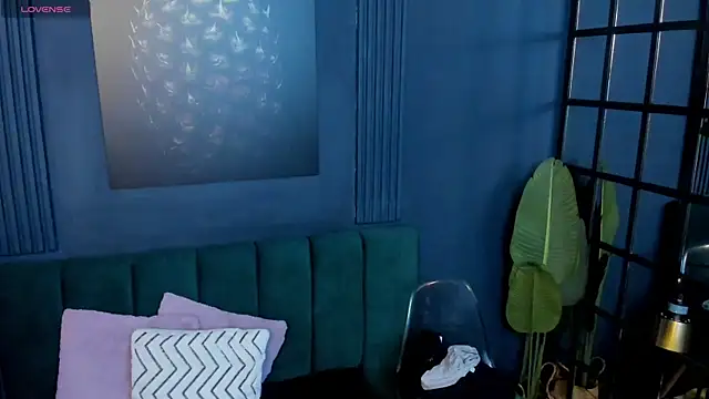 ariannaliss online show from September 2025 11:56:02 AM