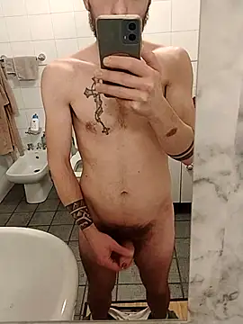 Snapshot of Baldassarre1990 chatting on November 2025 11:32:01 PM Baldassarre1990 online show from November 2025 11:32:01 PM