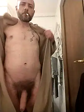 Snapshot of Baldassarre1990 chatting on December 2025 11:20:01 PM Baldassarre1990 online show from December 2025 11:20:01 PM